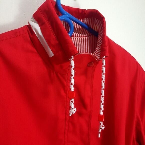 RetroāIzziāSpiritĀ 80sāRedāandāWhiteāSailingāJacket - Picture 3 of 13